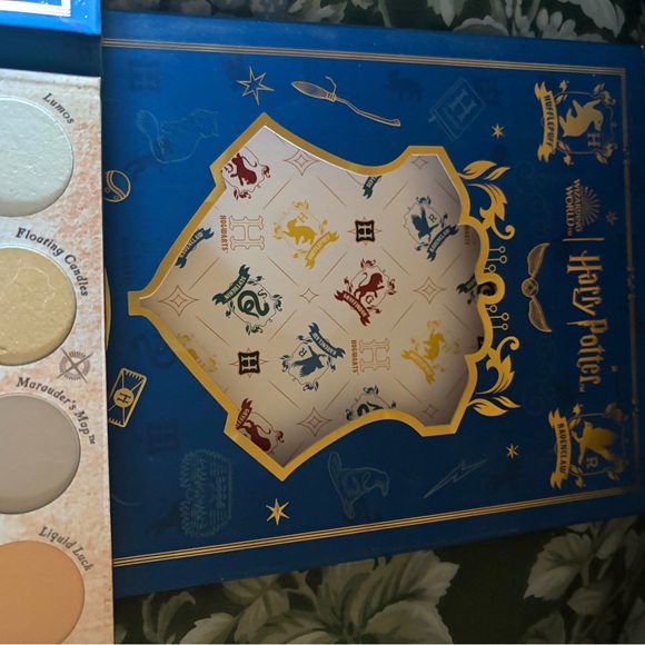 ColourPop Magical Hogwarts Eyeshadow Palette - Picture 5 of 8